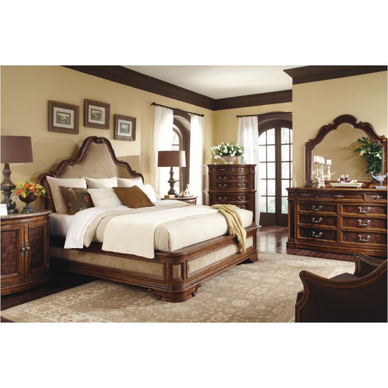 9843-312 Schnadig Furniture Majorca Bedroom Queen Upholstered Bed